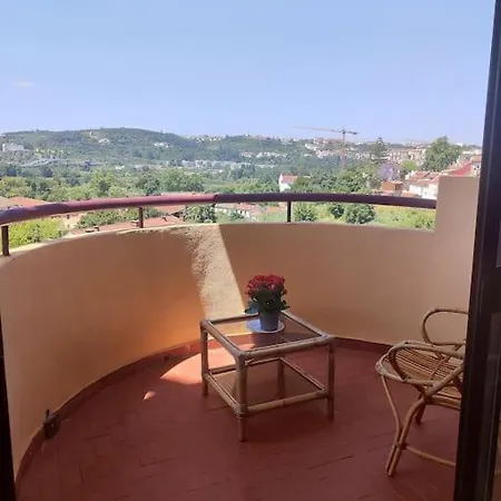Lägenhet Espacoso E Acochengante T2